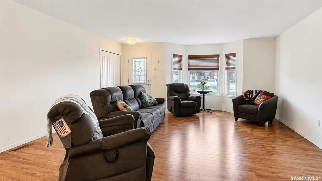 2419 Buhler Avenue North Battleford SK S9A 1R2