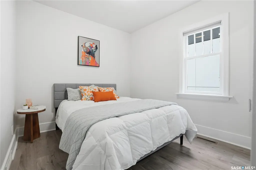 1016 Temperance Street Saskatoon SK S7N 0N6