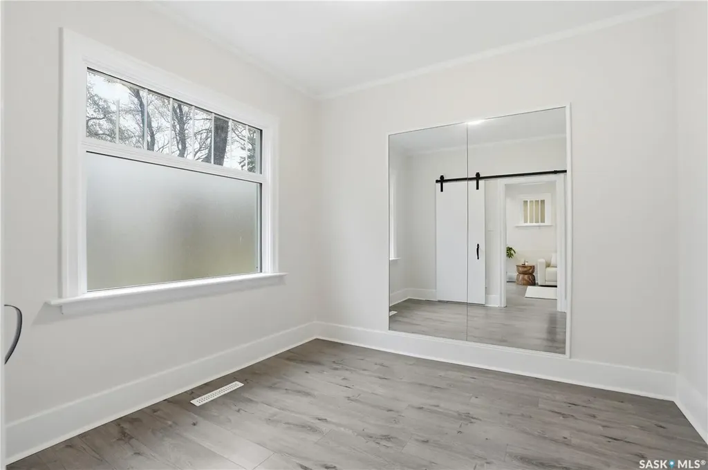 1016 Temperance Street Saskatoon SK S7N 0N6