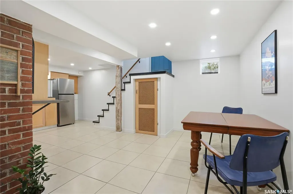 1016 Temperance Street Saskatoon SK S7N 0N6