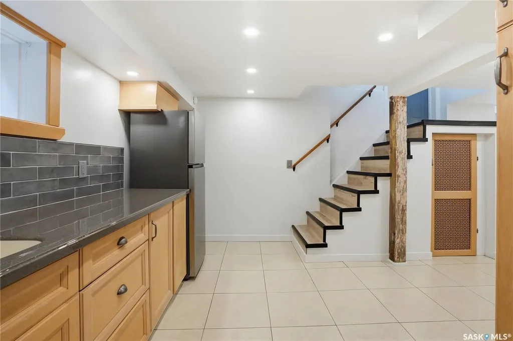 1016 Temperance Street Saskatoon SK S7N 0N6