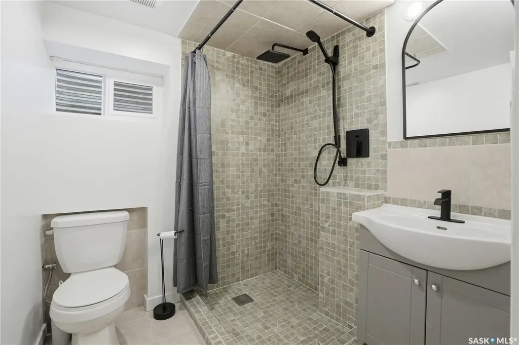 1016 Temperance Street Saskatoon SK S7N 0N6