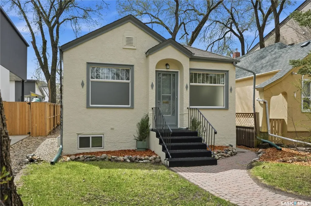 1016 Temperance Street Saskatoon SK S7N 0N6