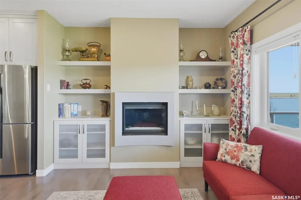 542 Pringle Crescent Saskatoon SK S7T 0W9
