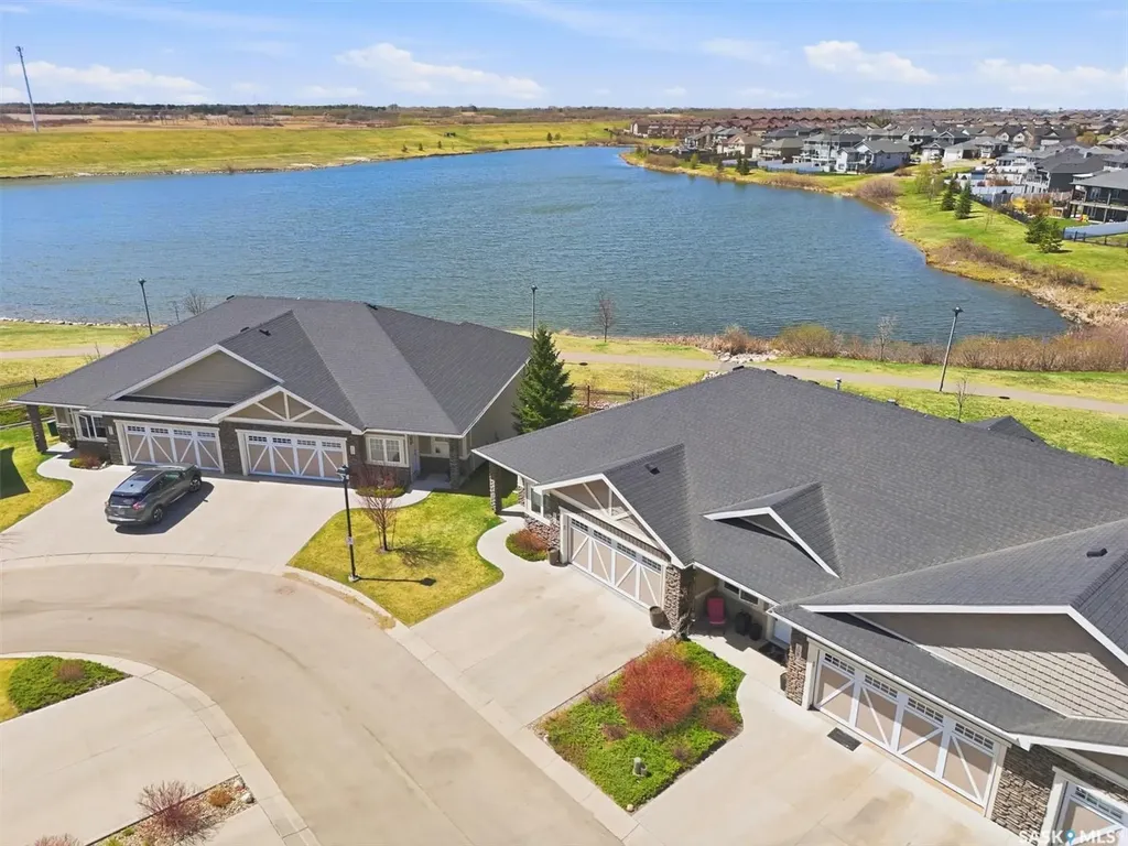 542 Pringle Crescent Saskatoon SK S7T 0W9