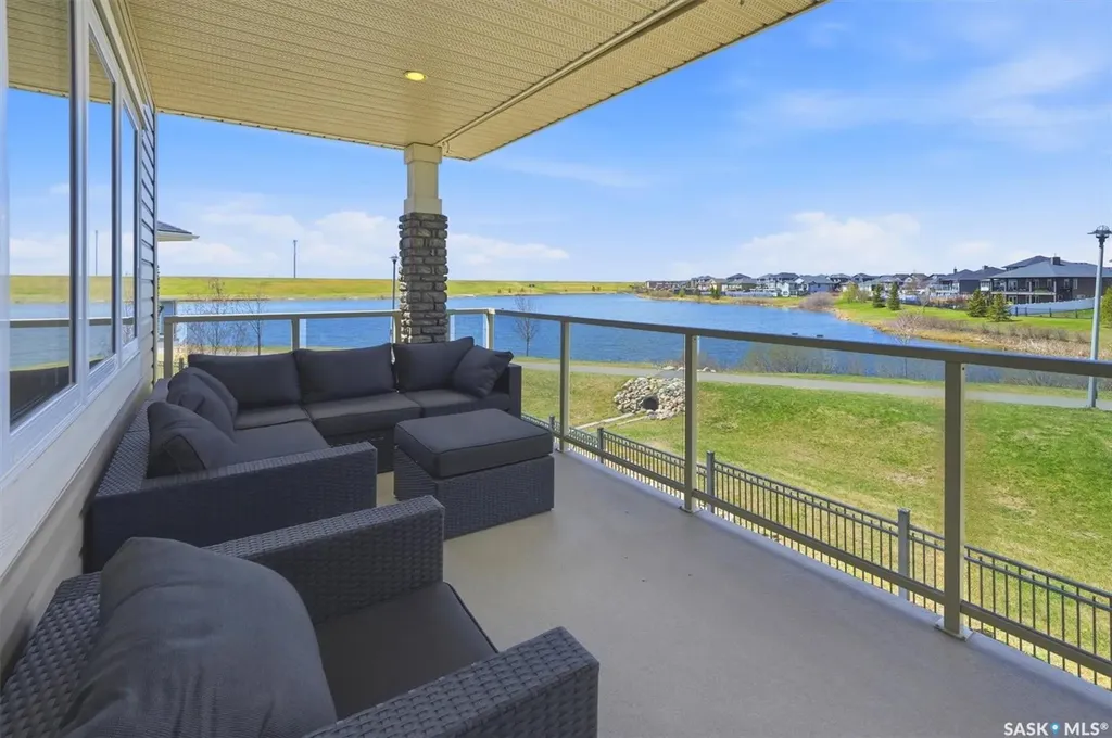 542 Pringle Crescent Saskatoon SK S7T 0W9