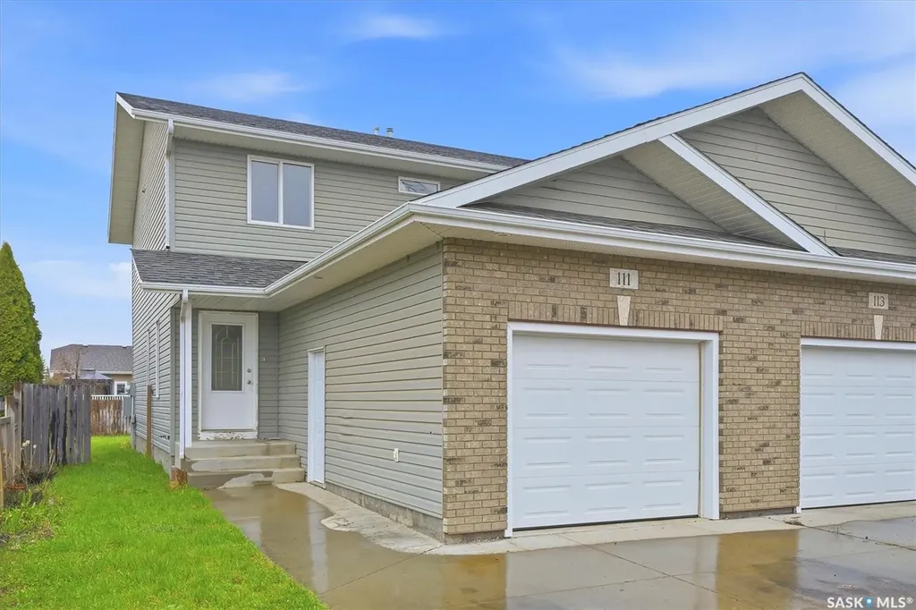 111 Meadowlark Park Warman SK S0K 4S0