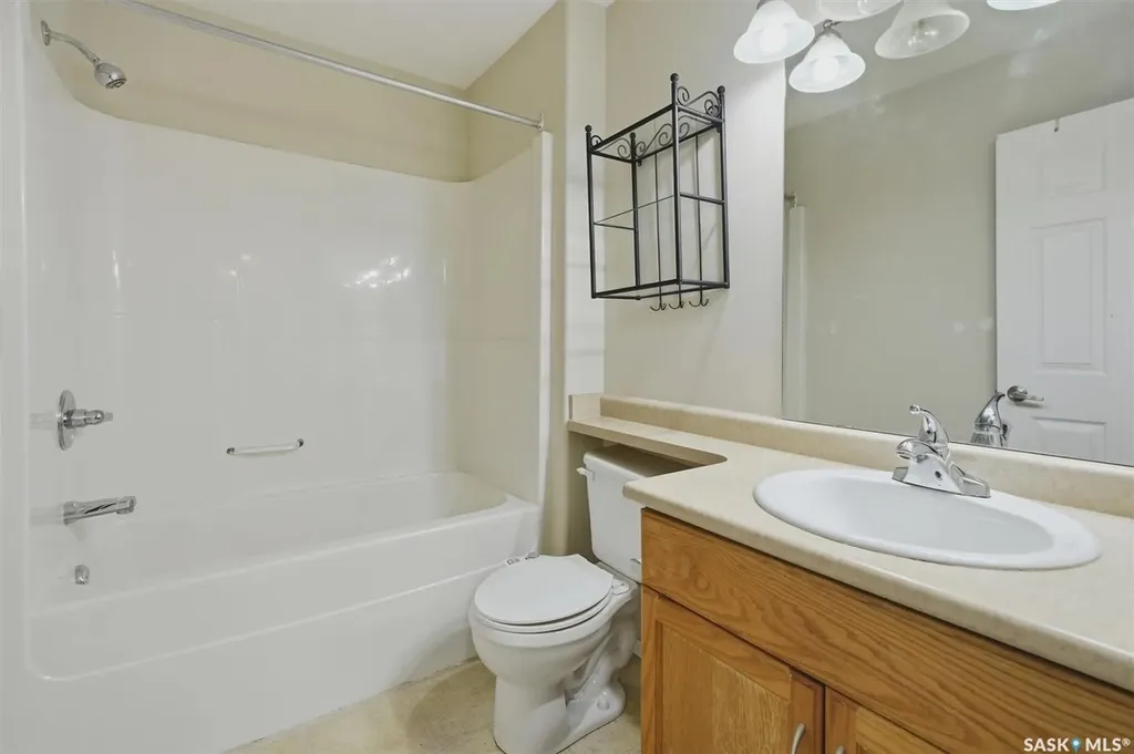 111 Meadowlark Park Warman SK S0K 4S0