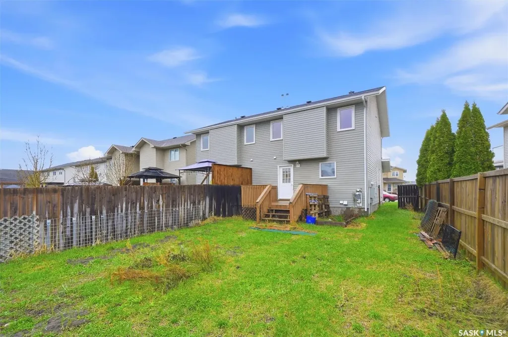 111 Meadowlark Park Warman SK S0K 4S0