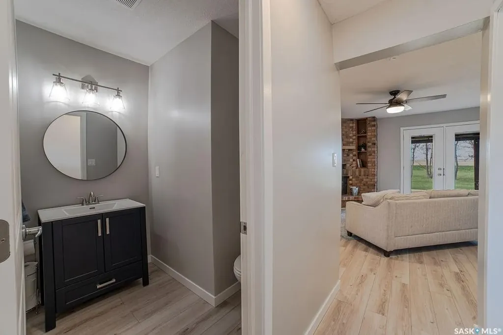 1 Hoidale Avenue Lajord Rm No. 128 SK S0G 2T0