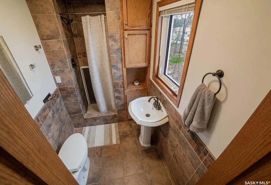 1 Hoidale Avenue Lajord Rm No. 128 SK S0G 2T0