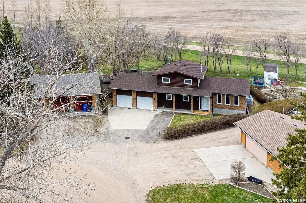 1 Hoidale Avenue Lajord Rm No. 128 SK S0G 2T0