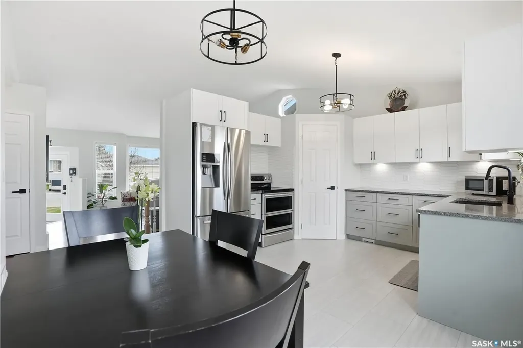 223 Pobran Lane Saskatoon SK S7S 1L5