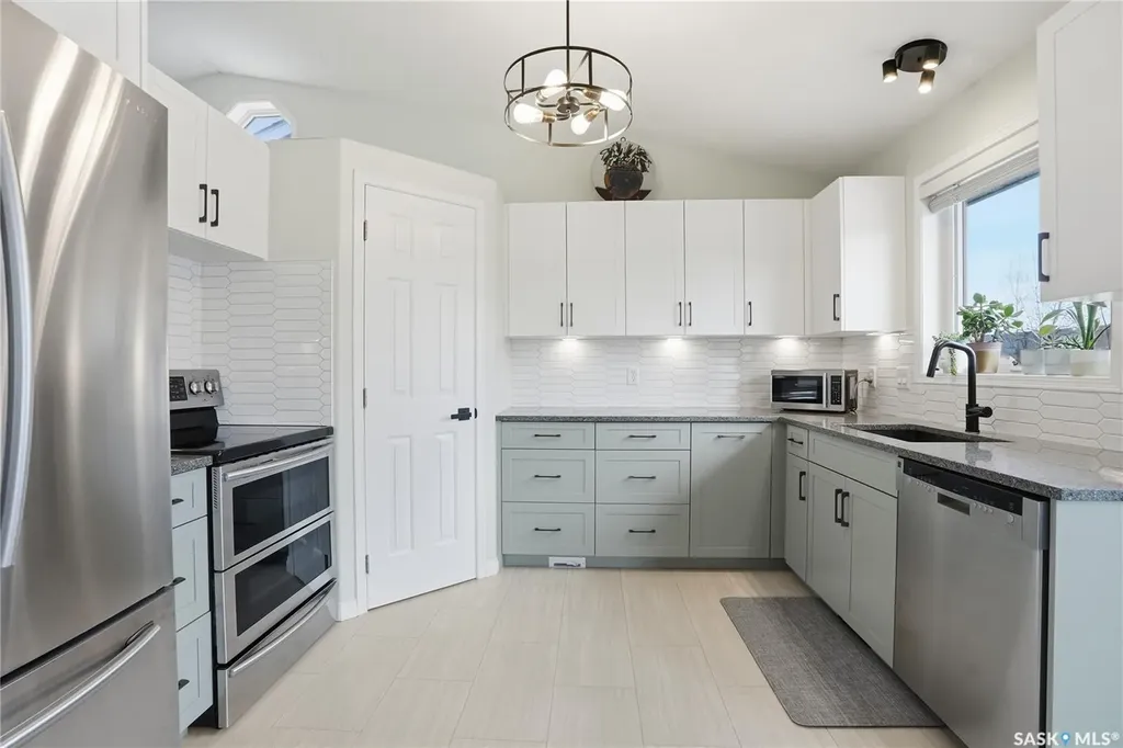 223 Pobran Lane Saskatoon SK S7S 1L5
