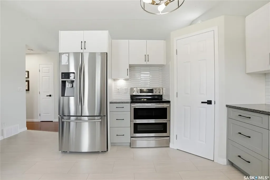 223 Pobran Lane Saskatoon SK S7S 1L5