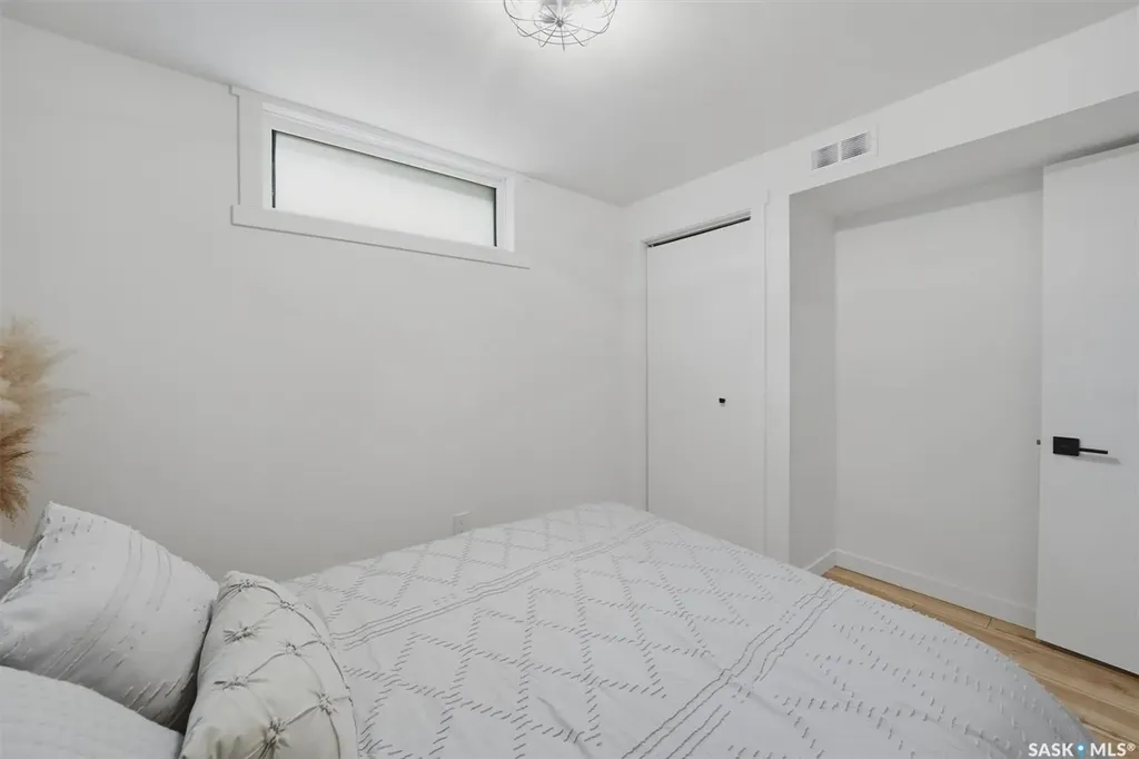 2417 Hanover Avenue Saskatoon SK S7J 1E7