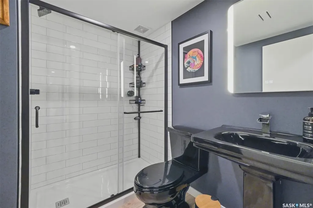 2417 Hanover Avenue Saskatoon SK S7J 1E7