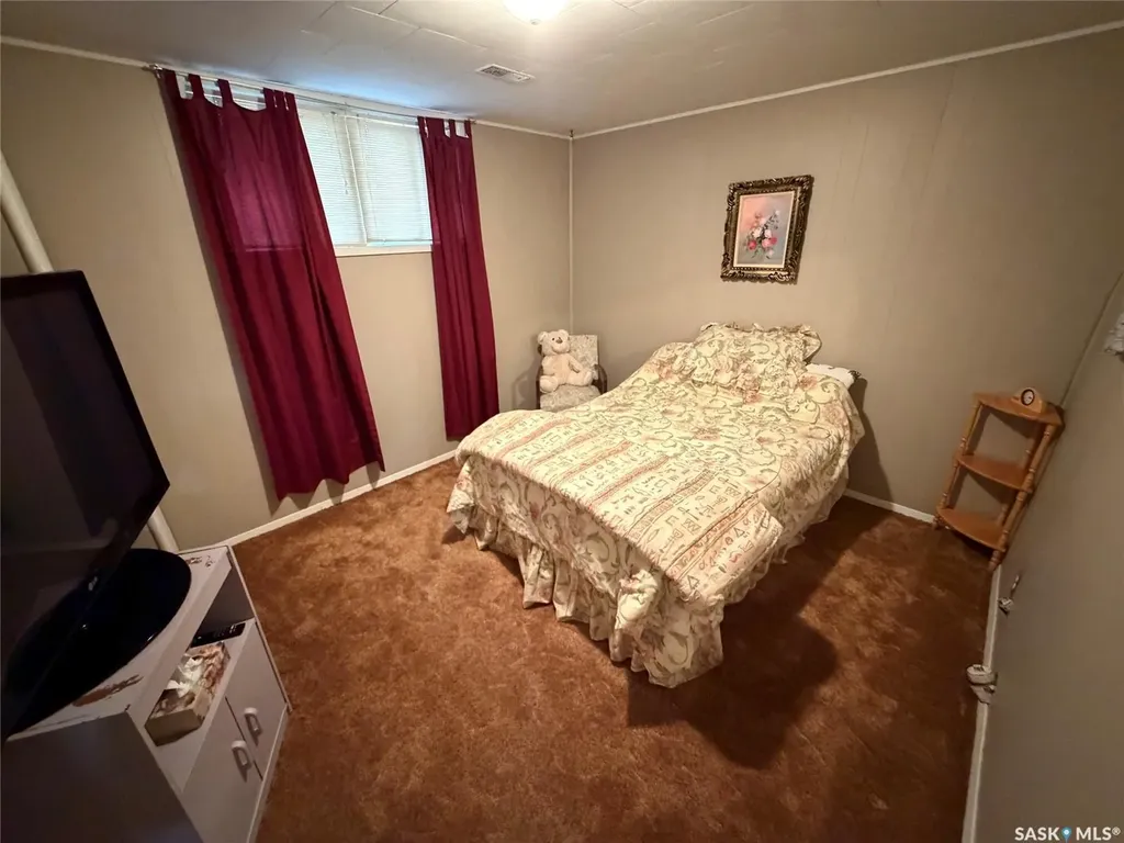 724 Prince Street Hudson Bay SK S0E 0Y0