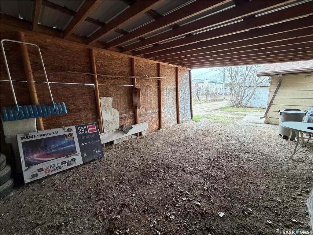 724 Prince Street Hudson Bay SK S0E 0Y0