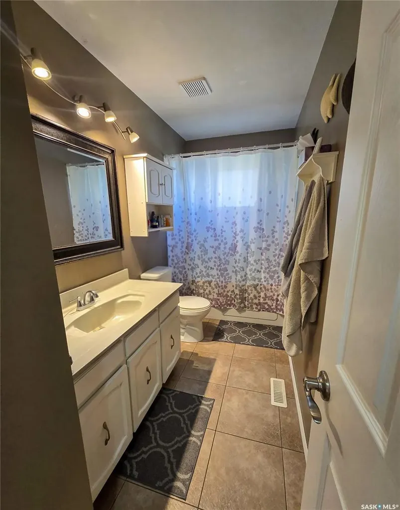 15 Mackenzie Drive Yorkton SK S3N 3M6