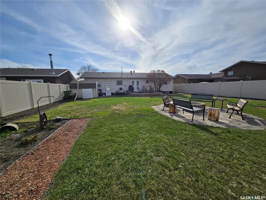 15 Mackenzie Drive Yorkton SK S3N 3M6