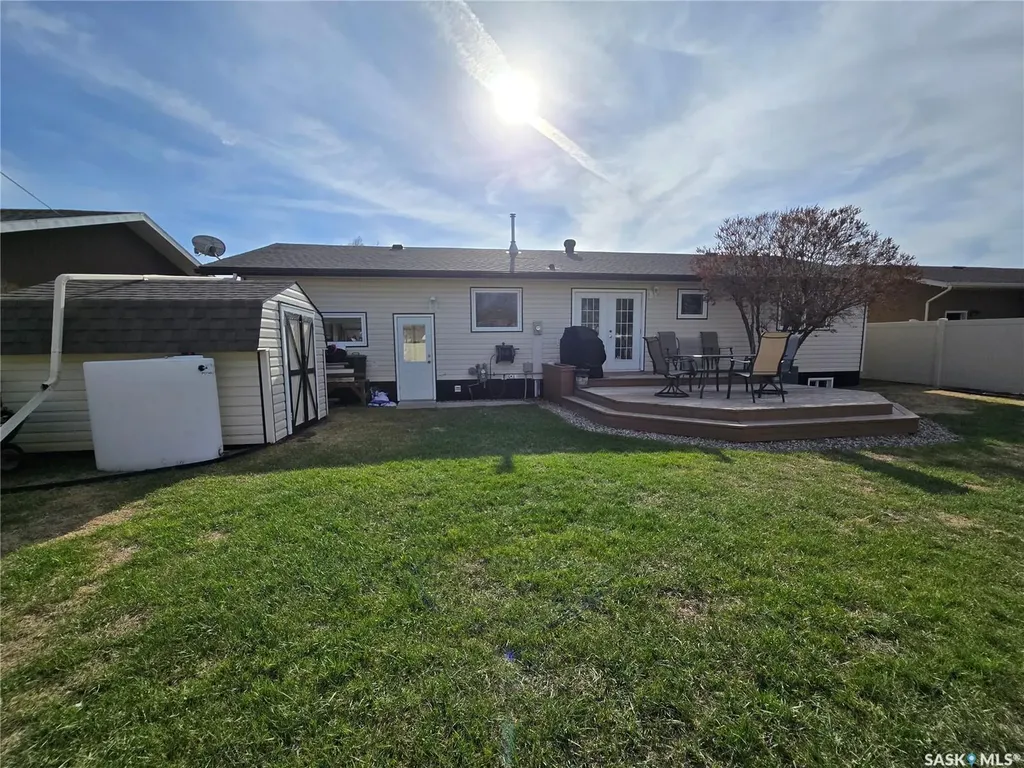 15 Mackenzie Drive Yorkton SK S3N 3M6