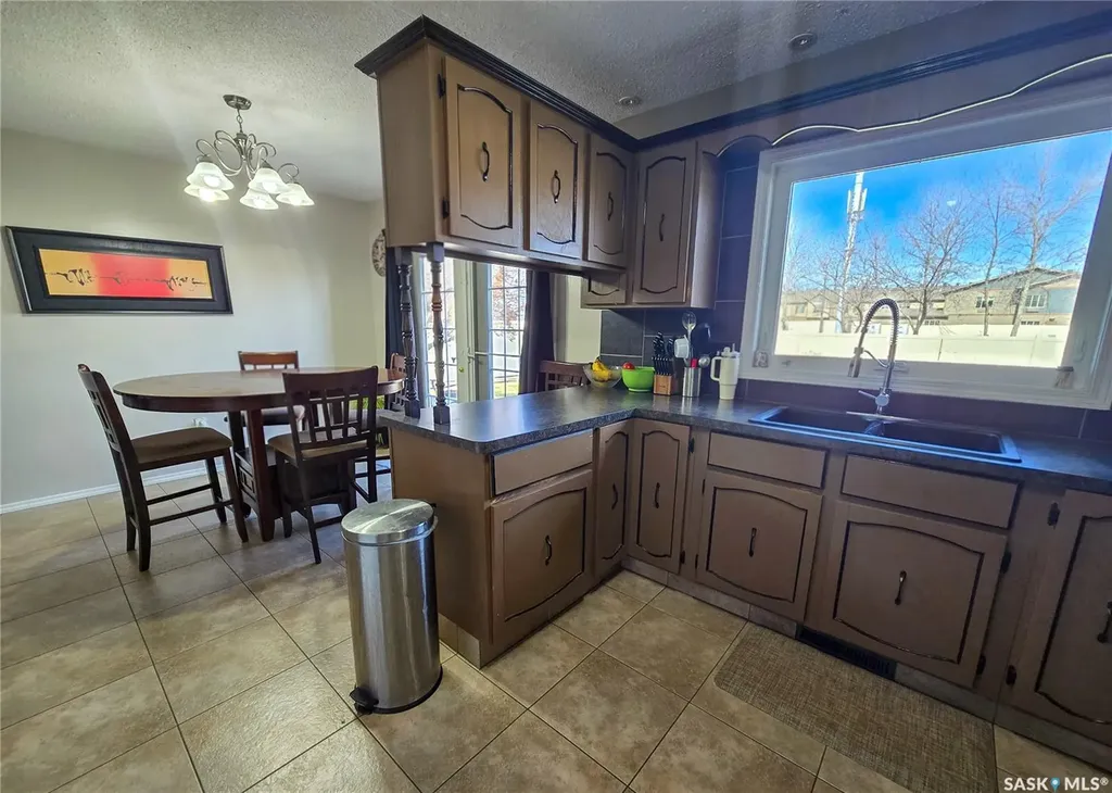 15 Mackenzie Drive Yorkton SK S3N 3M6