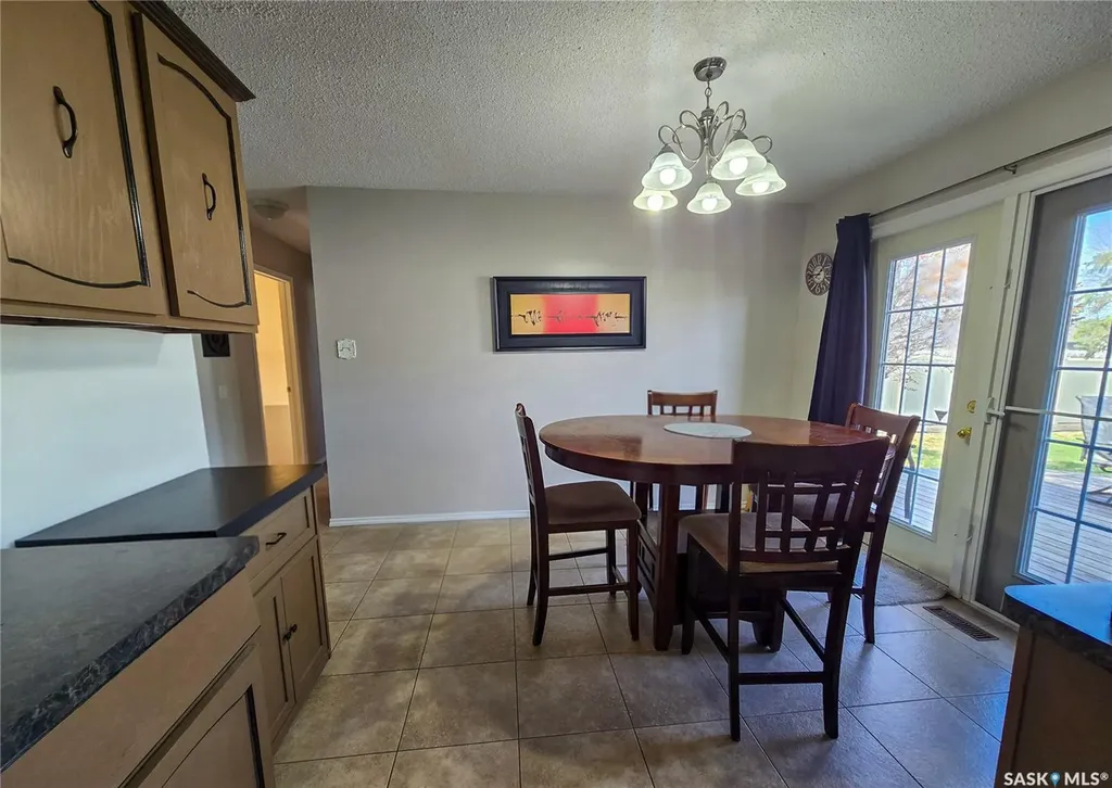 15 Mackenzie Drive Yorkton SK S3N 3M6