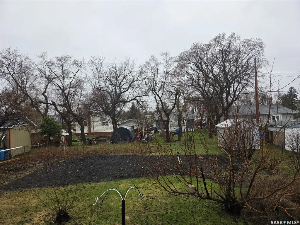 249 Sixth Street NE Wadena SK S0A 4J0
