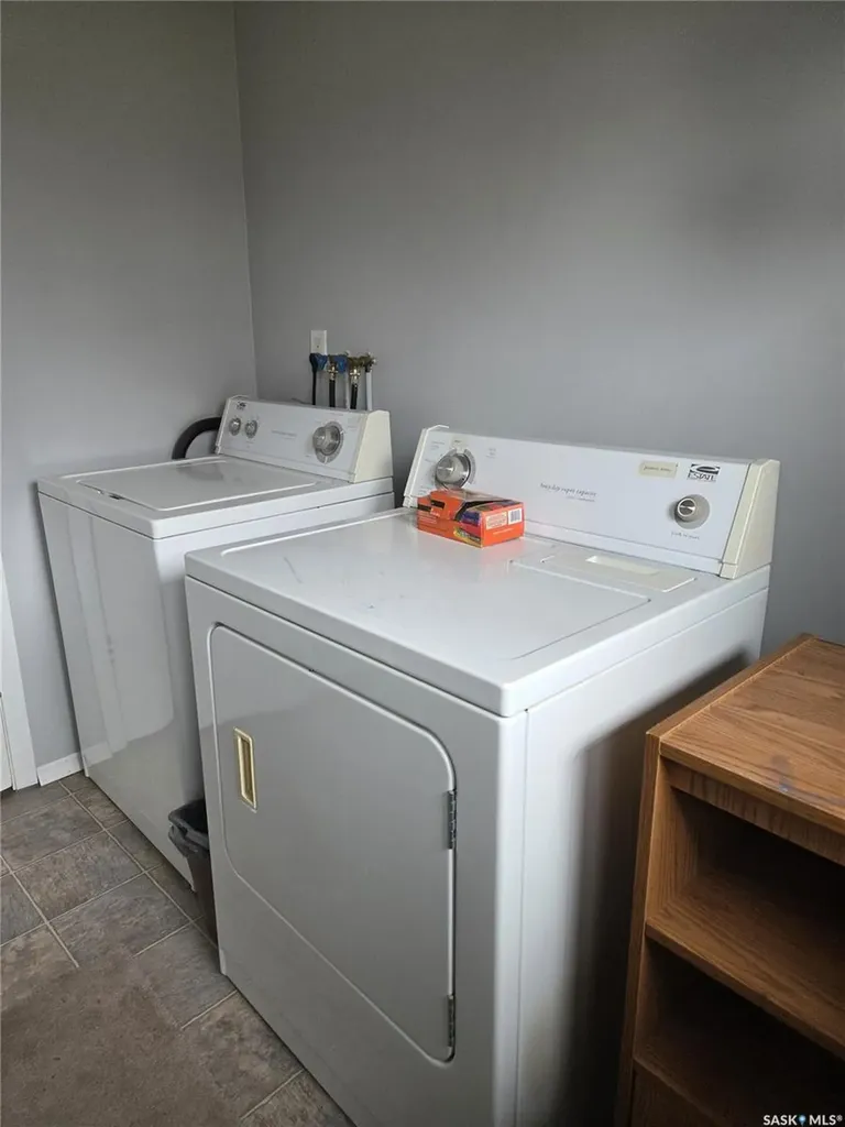 249 Sixth Street NE Wadena SK S0A 4J0