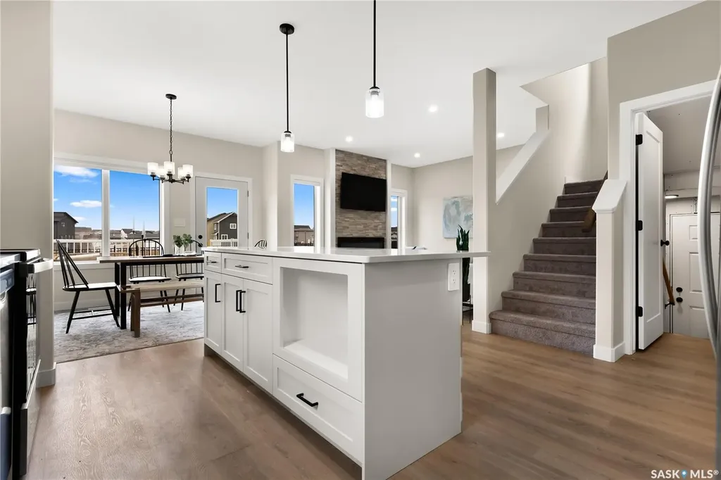 333 Cockcroft Street Saskatoon SK S7V 1Y8