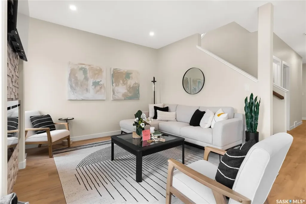 333 Cockcroft Street Saskatoon SK S7V 1Y8
