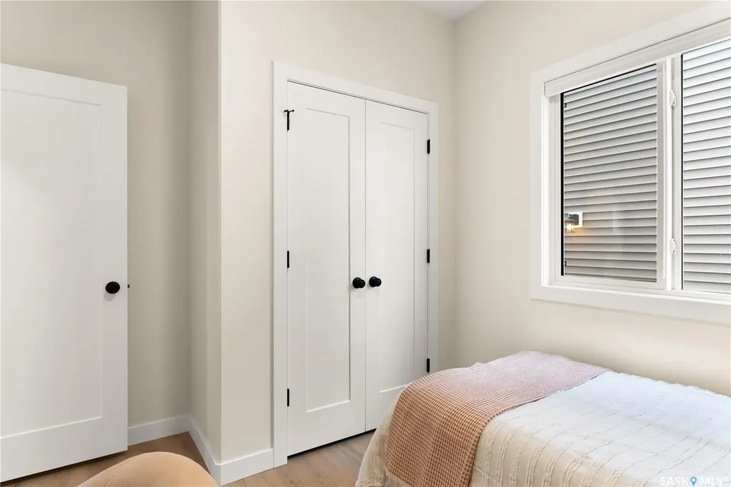 333 Cockcroft Street Saskatoon SK S7V 1Y8