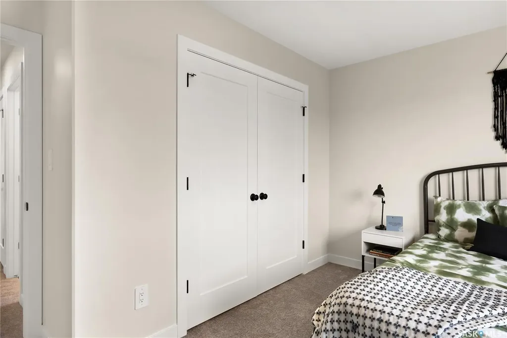 333 Cockcroft Street Saskatoon SK S7V 1Y8
