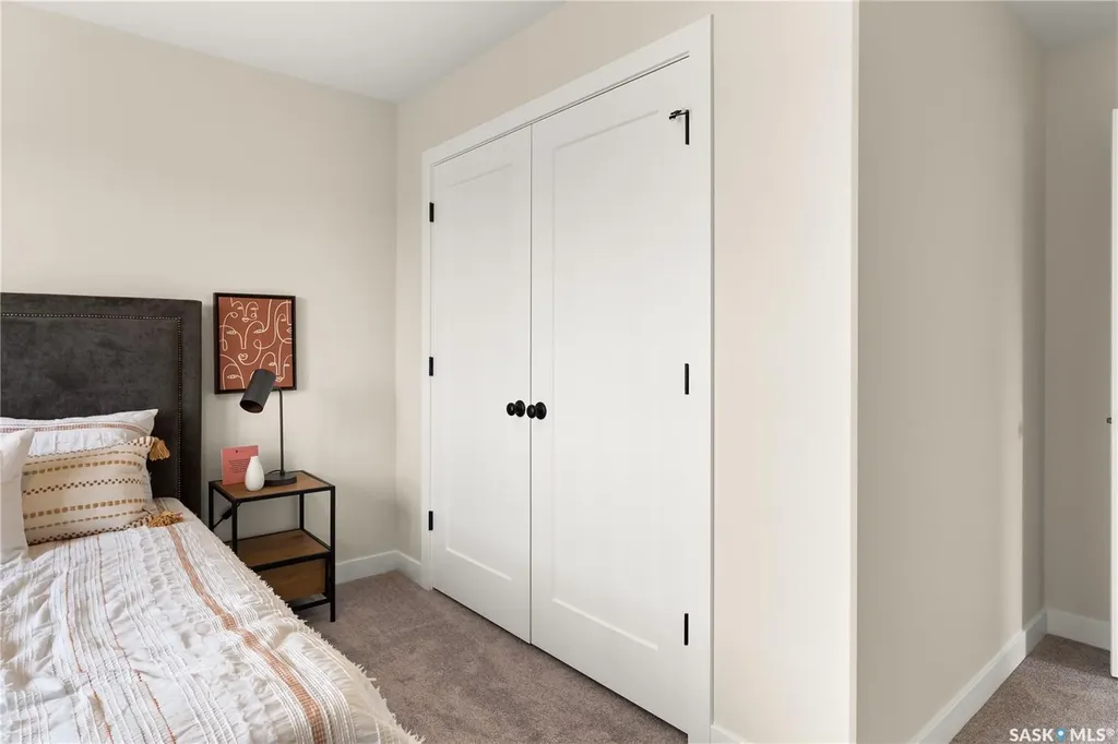 333 Cockcroft Street Saskatoon SK S7V 1Y8