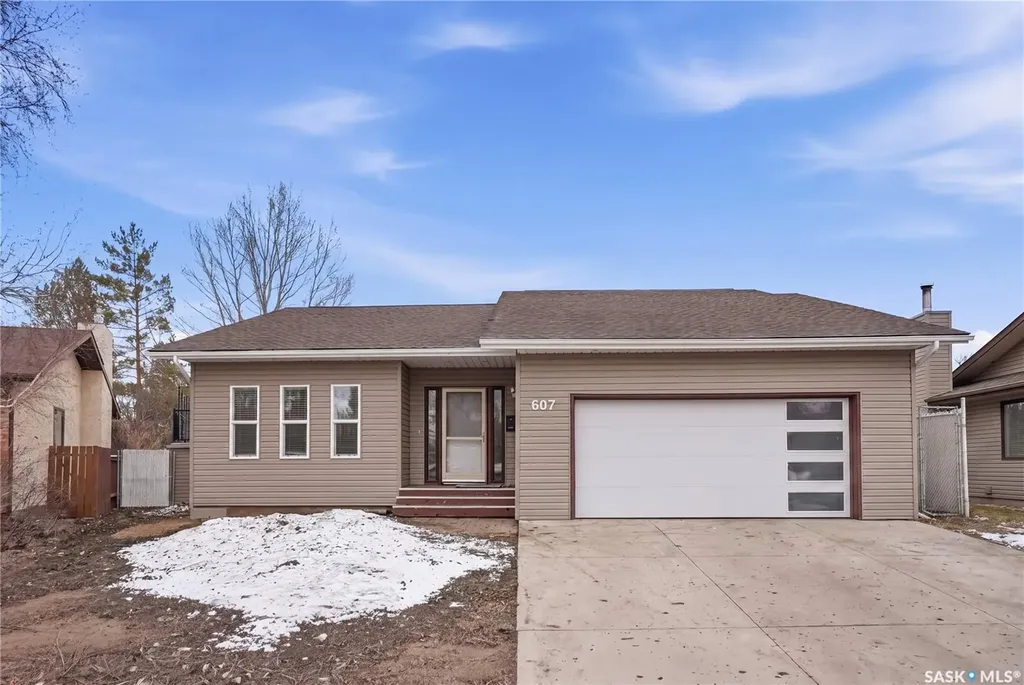 607 Addie Crescent Saskatoon SK S7N 3K7
