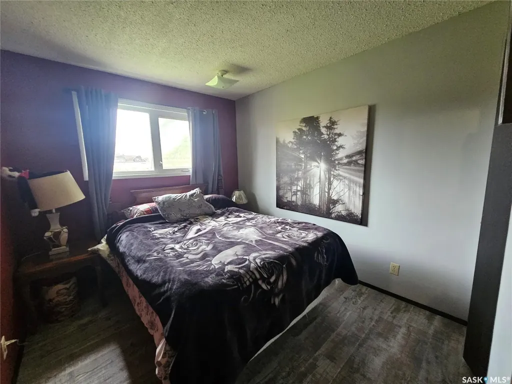 1204 North Railway Street E Swift Current SK S9H 1E7