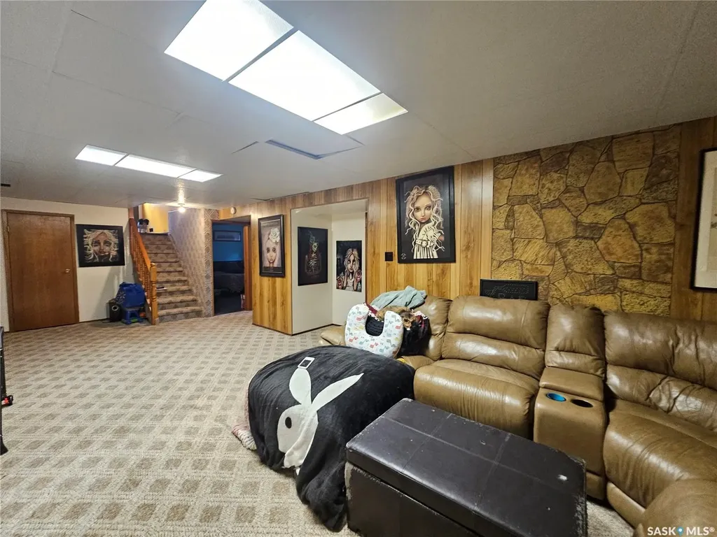 1204 North Railway Street E Swift Current SK S9H 1E7
