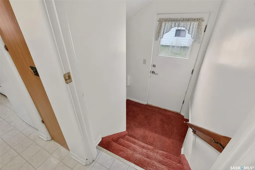334 25th Street W Prince Albert SK S6V 5P6