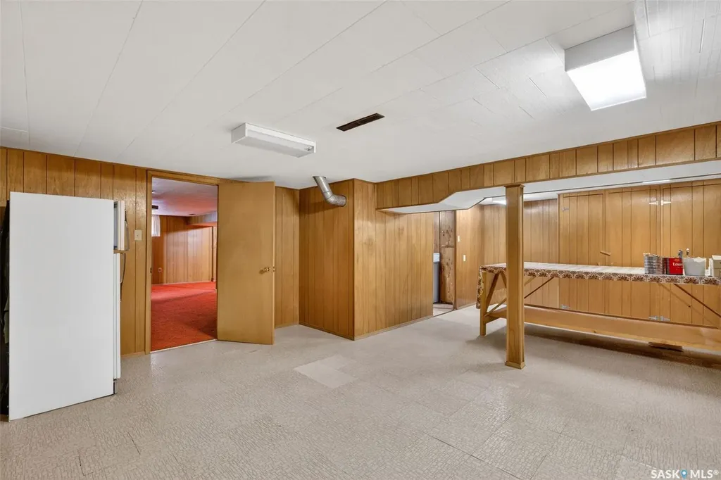 334 25th Street W Prince Albert SK S6V 5P6