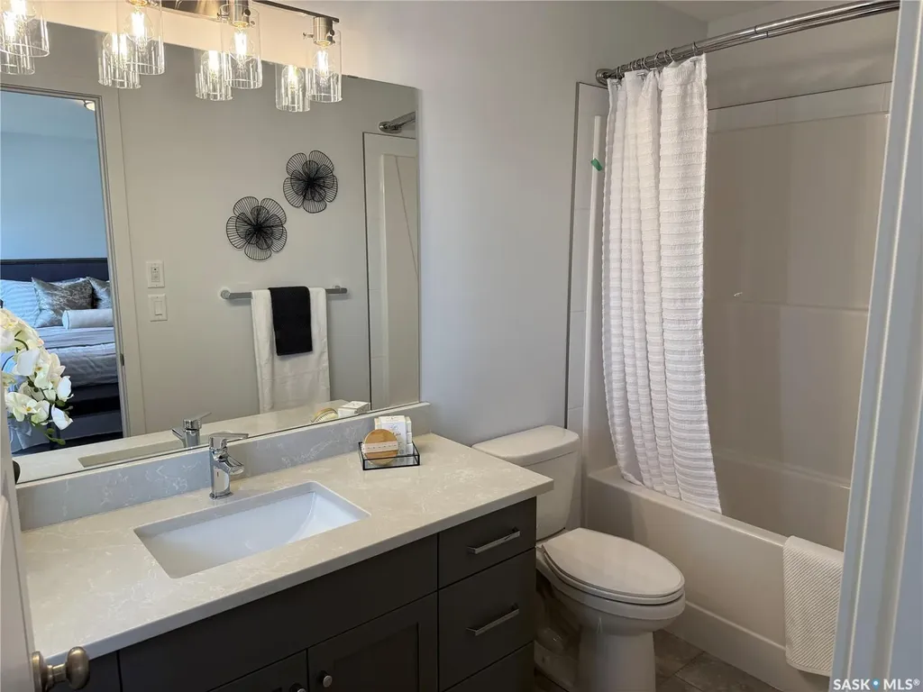 75 Taskamanwa Terrace Saskatoon SK S7V 1Z7