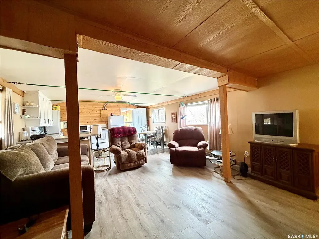 51 Lakeview Road Grandview Beach SK S0G 1C0