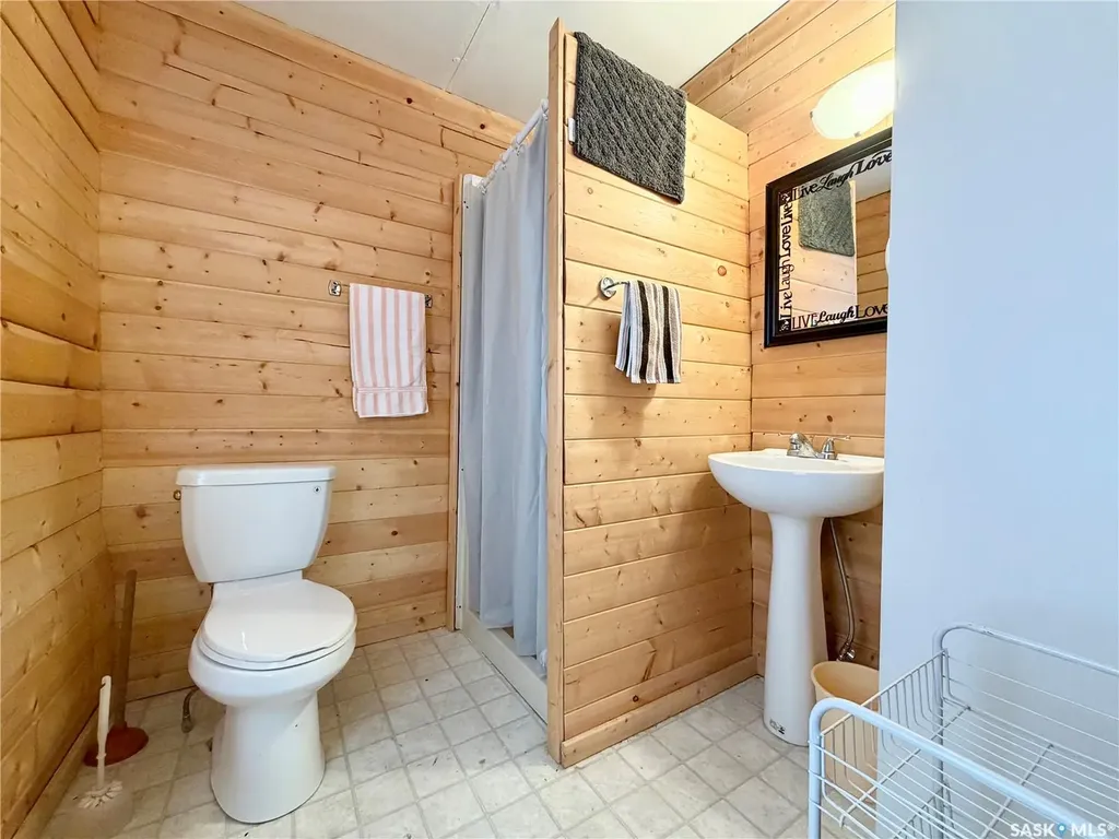 51 Lakeview Road Grandview Beach SK S0G 1C0