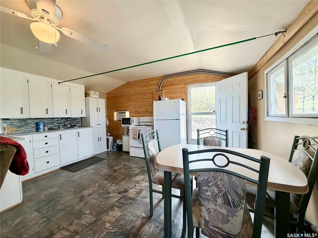 51 Lakeview Road Grandview Beach SK S0G 1C0