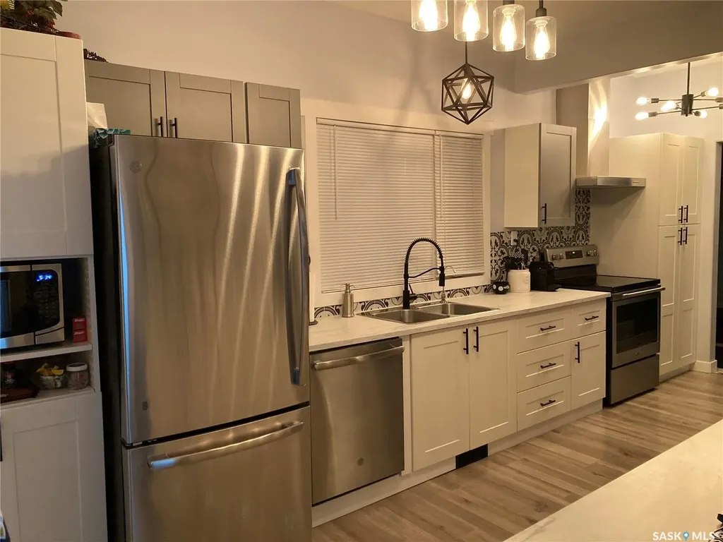 25 Wallace Avenue Yorkton SK S3N 2E6