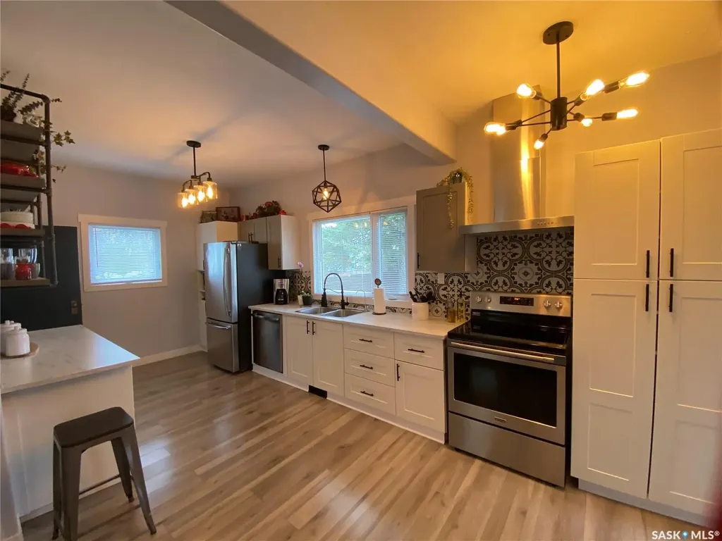 25 Wallace Avenue Yorkton SK S3N 2E6
