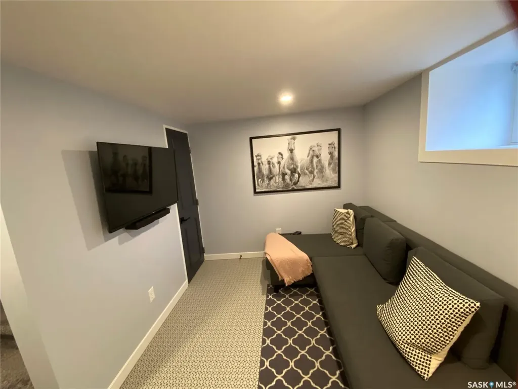 25 Wallace Avenue Yorkton SK S3N 2E6