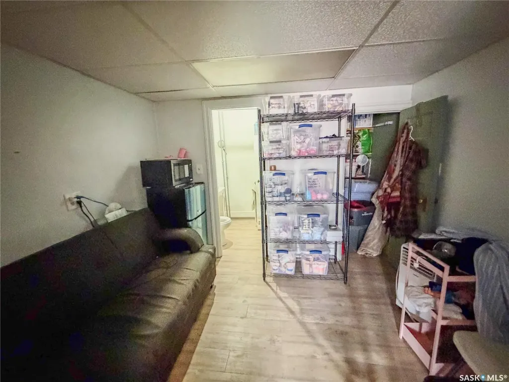 8 3rd Avenue N Yorkton SK S3N 1C1