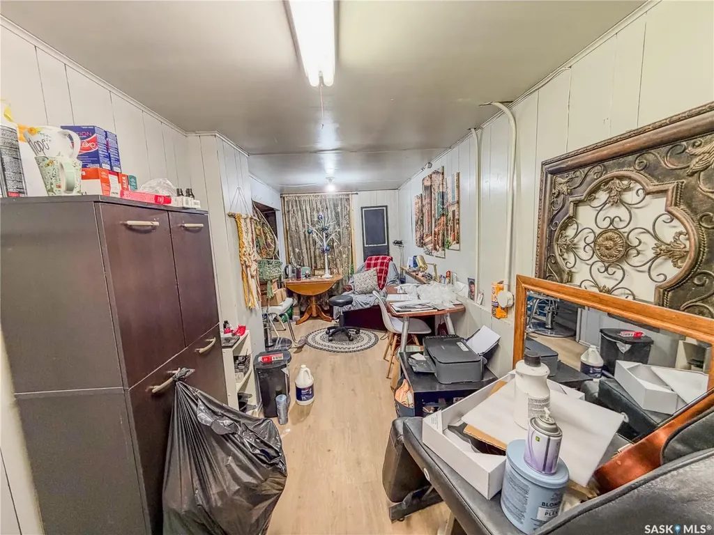 8 3rd Avenue N Yorkton SK S3N 1C1