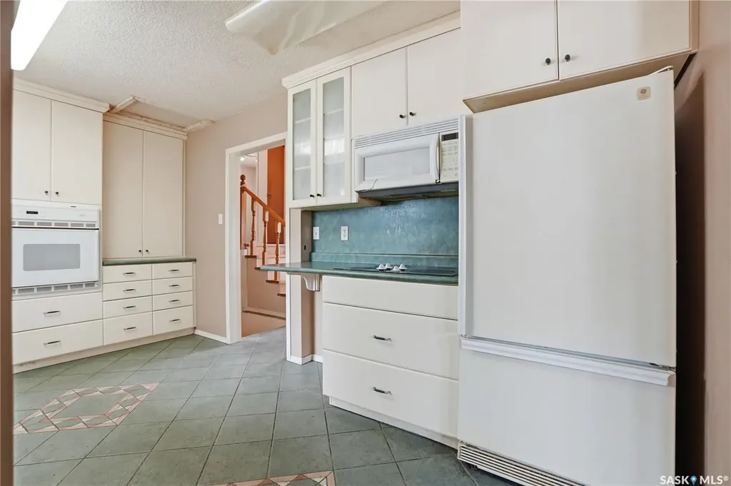 2009 Easthill Saskatoon SK S7J 3C6